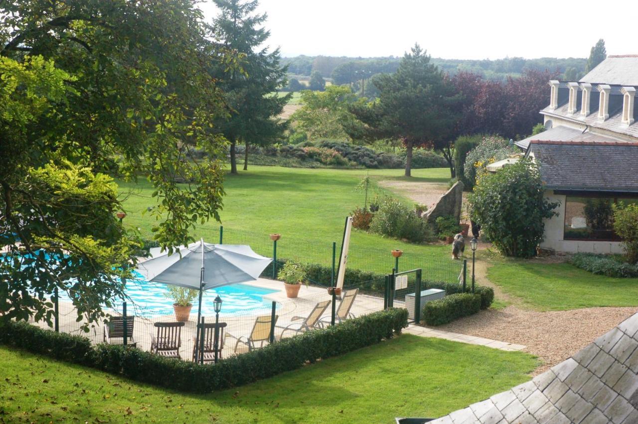 Le Logis Du Pressoir Self Catering Gites In Beautiful 18Th Century Estate In The Heart Of The Loire Valley With Heated Pool And Extensive Grounds. Les Bois-d'Anjou Экстерьер фото
